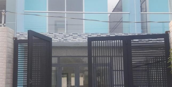 bán nhà 1T1L  mới xây cách chợ bình chánh 1km ,sổ riêng ,giá 1.5 tỷ vào ở ngay