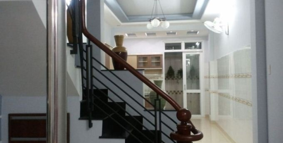 Bán nhà Quận 3,Trần Quang Diệu 4 tầng, BTCT, ở ngay chỉ 3.8 tỷ.