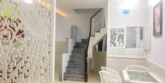 Bán nhà 1 lầu hẻm xe hơi đường Dương Bá Trạc Phường 1 Quận 8 - 5 x 10m