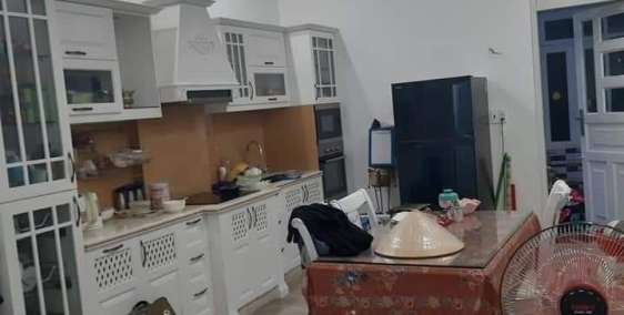 Nhà Tân Bình, 45m2, Đường 8m, 3 tầng BTCT giá chỉ 4 tỷ.(0901629475)