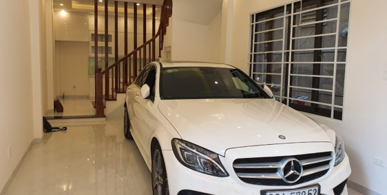 Cần bán gấp nhà đẹp 58m , 4 tầng phố Khương Đình oto vào nhà