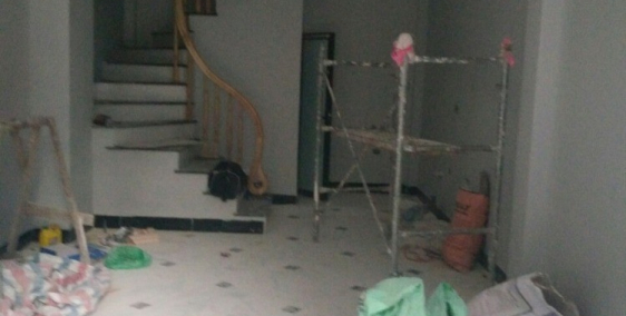 Cần bán nhà 31m2x5T lô góc 2 mặt thoáng giá 3,25 tỷ tại Mễ Trì .