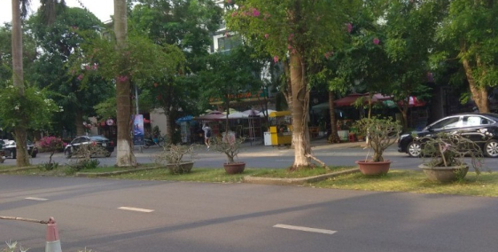 Cần chuyển nhượng nhà phố Marina Ecopark, 180m2 x 4 tầng, kinh doanh tốt