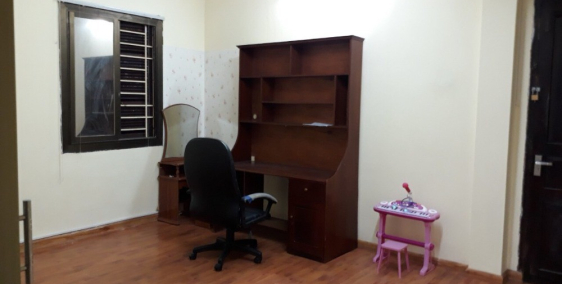 Chính chủ cần thuê căn hộ dt 60m2, giá rẻ tại 30 Pham Văn Đồng.