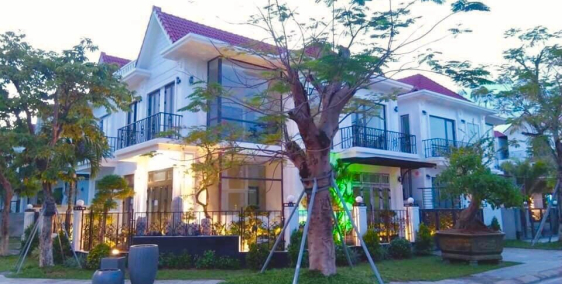 Đất Mặt tiền Trần Hưng Đạo - 180m2 - Đồng Hới