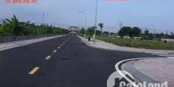 đất nền dự án, sổ đỏ riêng từng nền, mạt tiền đường 40m , giá cả hợp lí ,