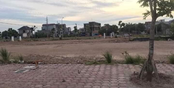 Bán lô đất nền ngã tư Đình Trám Cạnh Chợ Đình Trám Sổ Đỏ