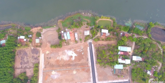 Đất ven sông, view cực đẹp, giá mềm, Kinh Doanh Buôn bán tốt