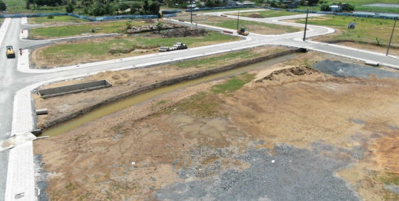 DẠ BÊN EM CẦN RA LÔ ĐẤT MẶT TIỀN GẤP Ạ DO CẦN TIỀN Ạ