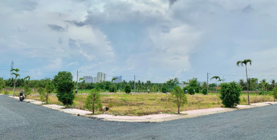 Bán nền đất mặt tiền đường lê văn thẩm 90m2 (5x18) giá công nhân 500 triệu,