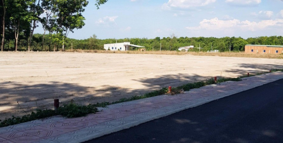 TÔI CHÍNH CHỦ bán đata giá 400 triệu diện tích 282m2