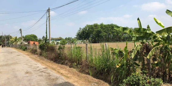 Gấp!! giá rẻ đất đẹp, cần bán gấp lô đất gần khu đô thị Tây Bắc, SHR,đất thổ cư