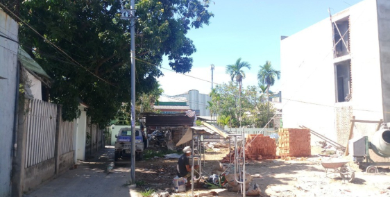 Hàng chính chủ của sếp, bán lấy vốn đầu tư.