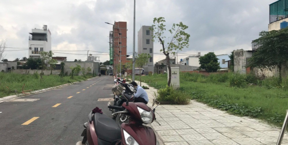 Cần Bán Đất Mặt Tiền Quận 12, Đường nhựa 30m