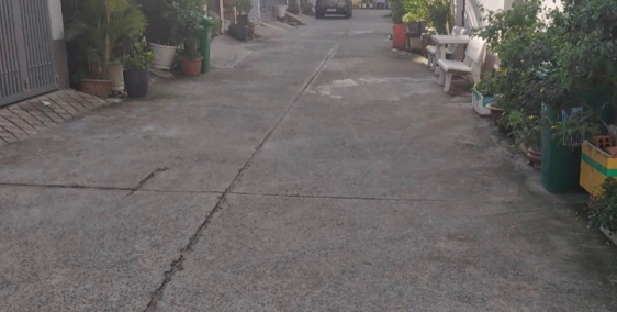 Tôi cần bán lô đất để trả nợ với diện tích 80m2 giá 2 tỷ 1 có sổ riêng