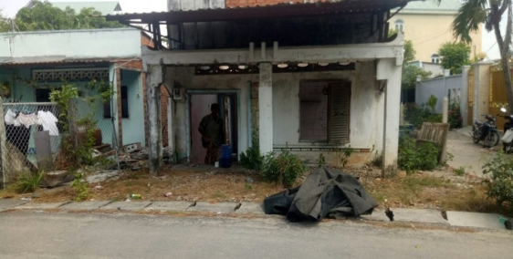 BÁN GẤP 2 CĂN NHÀ NÁT 84M2,130M2 SHR THỔ CƯ 100%