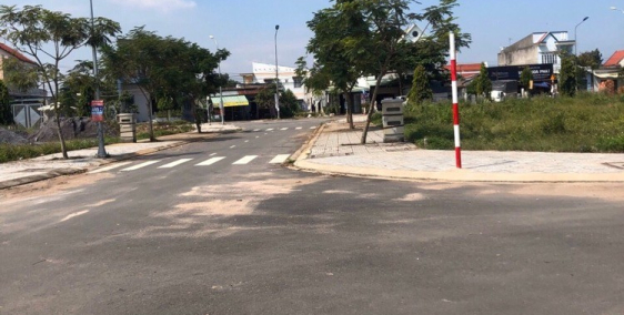 Chỉ với 1,32 tỷ đã SỞ HỮU NGAY Nền đất KDC Nguyễn Xiển, Quận 9