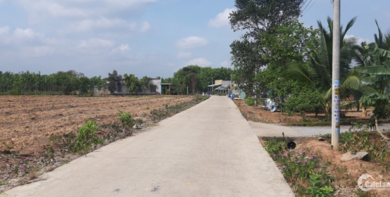 cần tiền bán gấp 2 lô đất tại phường vĩnh tân thị xã tân uyên giá 885tr