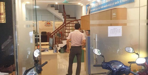 BÁN CĂN HỘ PHỐ MAI DỊCH , CẦU GIẤY, SAU TRƯỜNG SK ĐIỆN ẢNH DT 47,4M2, 5 TẦNG,