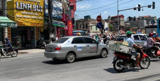 Bán nhà Mặt phố Trương Định, Hai Bà Trưng, kinh doanh khủng, DT 53m2 x 4T,  giá