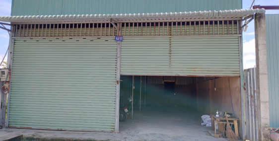 Cho thuê xưởng đường xe tải lớn