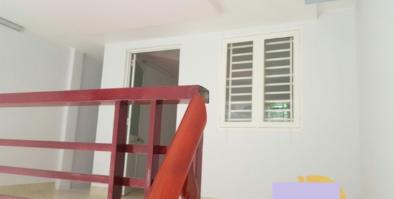 Cho thuê nhà NC 4m*8m, 5tr/tháng, xe hơi đi, 2PN, Đường 48, P.HBC