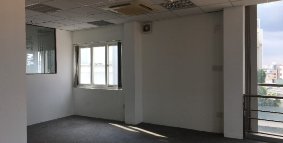 Cho thuê văn phòng tầng trệt MT Huỳnh Tịnh Của, Q.3, 21m2, 8.7 triệu bao thuế.