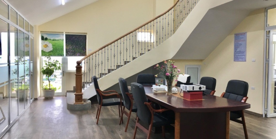 Cho thuê VP tại Khách Sạn Công Đoàn Quảng Bá, DT từ 30 - 60m2 - LH 0966258338