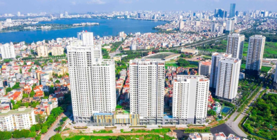 Cho thuê căn hộ cao cấp bên kosmo tây hồ 2PN, giá 12tr.