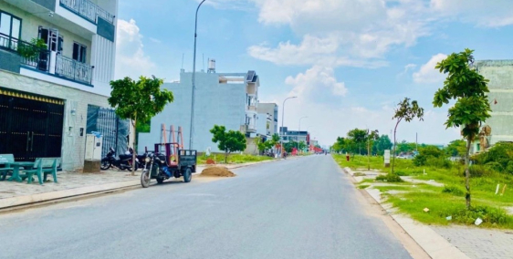 Cần sang gấp lô đất biệt thự đối diện nhà hàng-cách Aeon Bình Tân 5p