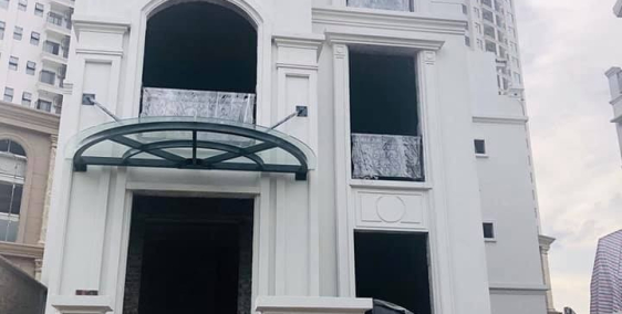 Bán lô  BT Tây hồ Residence suất ngoại giao 135 m xây 3,5 tầng 1 hầm 30 tỷ