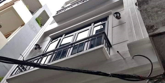 Bán nhà đội cấn mặt ngõ kinh doanh, 53m, 5 tầng, mt5, 4.6 tỷ