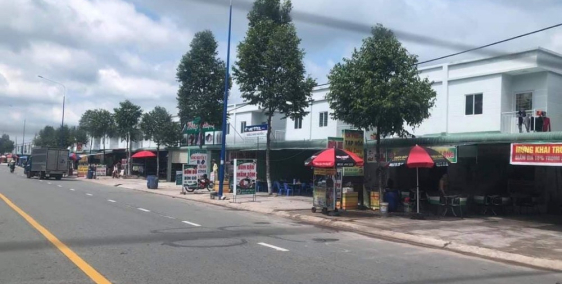 Định cư sang Mỹ cần bán gấp dãy nhà trọ gồm 1 ki-ot và 4 phòng trọ đang cho thuê