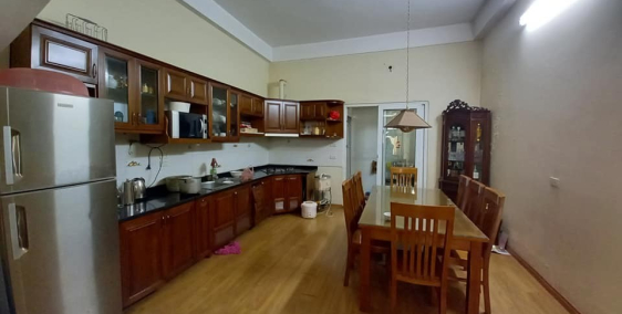 Bán nhà mặt tiền 10m Nguyễn Văn Huyên, lô góc 48m2, 6 tầng, giá 6.5 tỷ