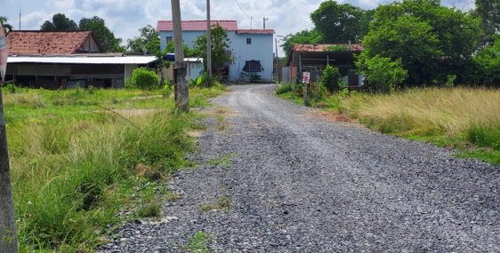 Nhà sổ hồng riêng, 1 trệt 1 lầu 3 phòng ngủ 2 wc, 800tr