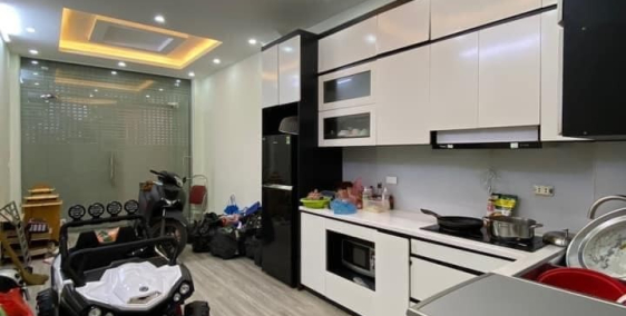 Bán nhà La Khê Hà Đông 40m2 5 tầng ô tô đỗ cửa chỉ 3 tỷ 1