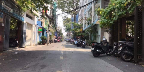 Bán Mặt tiền Cư xá Đô Thành Quận 3, 50m2 1 trệt 5 lầu. 18ty5 TL.