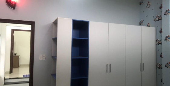 Nhà mặt tiền view sông ngay quận 8