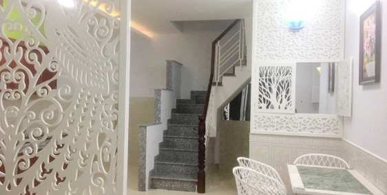 Bán nhà hẻm xe hơi 290D Dương Bá Trạc Phường 1 Quận 8 + Diện tích: 5 x 9.5m