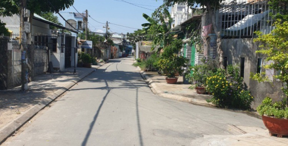 Bán nhà góc 2 MT đường 4, P.Long Trường, Q9, Dt: 94.2m2, sổ riêng. Gíá: 7 tỷ