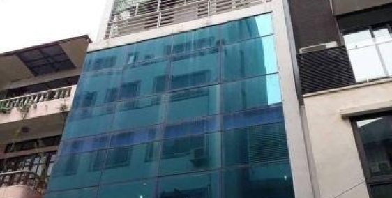 MT Phan Văn Trị, Quận Gò vấp, Đối diện Emart, DT: 4.6x26m, 1 trệt 6 lầu