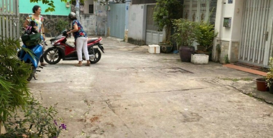 Nhà Phú Nhuận 55m2(3,2mx18m), 4lầu mới đẹp, chủ ngộp NH bán gấp giá rẻ chỉ 5,5tỷ