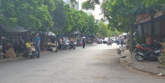 Bán đất mặt đường 70, ô tô tránh, 550m2đấtx26mx32 tỷ, lh 0977358109.