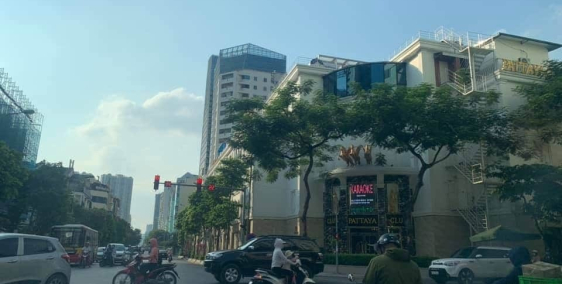 NHÀ MẶT PHỐ NGUYỄN TUÂN, THANH XUÂN, LÔ GÓC, VỈA HÈ, 50M, 16 TỶ. LH 0866432238