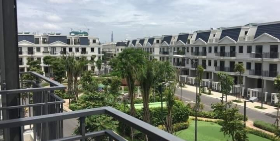 Nhà phố Thuận An chính chủ 1 trệt 2 lầu kề chợ Búng