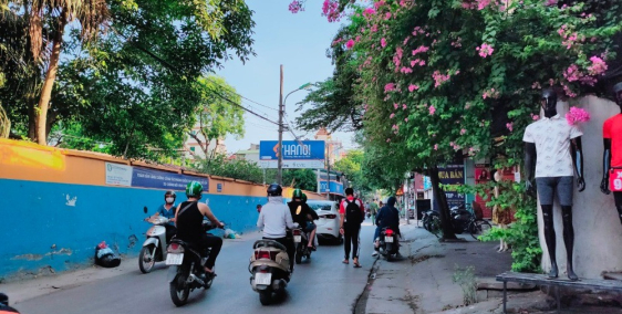 Mặt đường KD tiêu chuẩn 5* - xây nhà 40M 4 tầng đường ô tô dừng đỗ