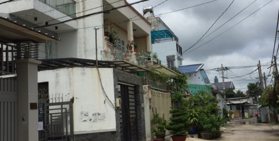 Bán Nhà 1 trệt, 1 lửng đường Bình Lợi, Bình Thạnh. Xe Hơi vào nhà. 70 m2, 5.3 tỷ