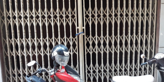 Nhà Trần Duy Hưng mặt tiền 4.8m ngõ thông sổ đỏ chính chủ giá 5.x tỷ