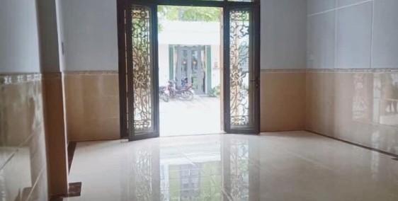 Bán nhà nguyên căn chính chủ. 1trệt 1 lầu,2 phòng ngủ giá 800triệu