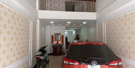 Bán nhà Mặt phố Chùa Quỳnh 80m, 6 tầng, phong cách Châu Âu,  vỉa hè, thang máy,